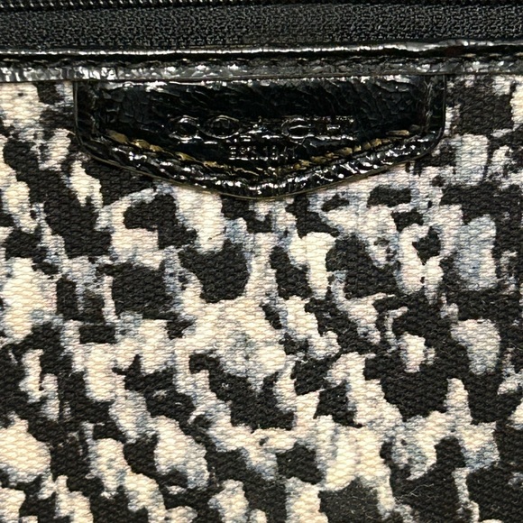 Coach Donnegal Double Zip Black and White Tweed Wristlet Approx. 8 x 4 - Picture 4 of 14